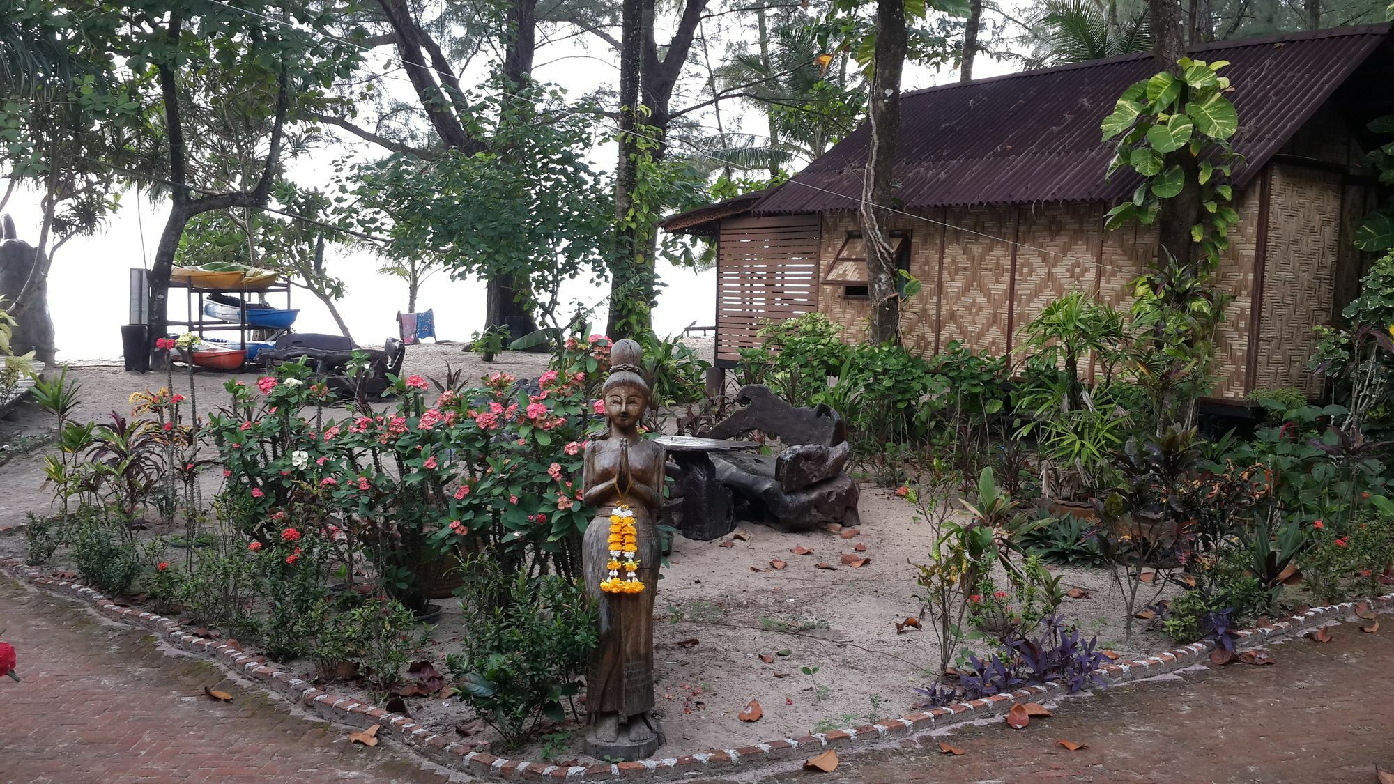 Bamboo Bungalows Koh Phayam Εξωτερικό φωτογραφία